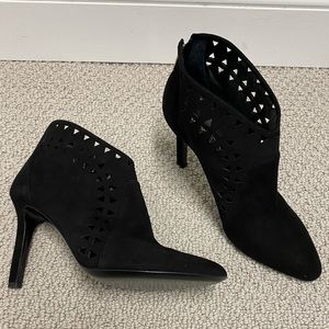 ⭐️FINAL PRICE CUT⭐️ NWT Tamara Mellon Booties
